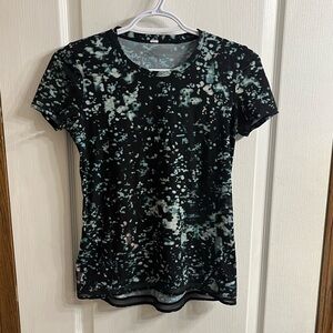 2/$30 Lululemon Into the Sun Tee - Pixel Haze Multi Black - PTP 14”-21”